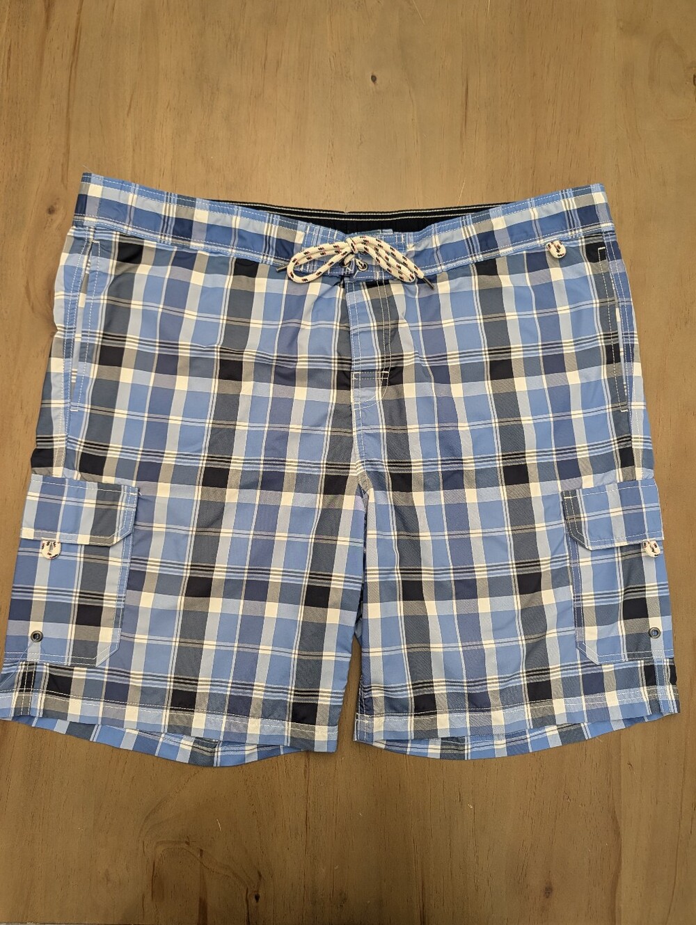 Lands' End Light Blue and Navy Plaid Swim Board Shorts Size XL 40-42